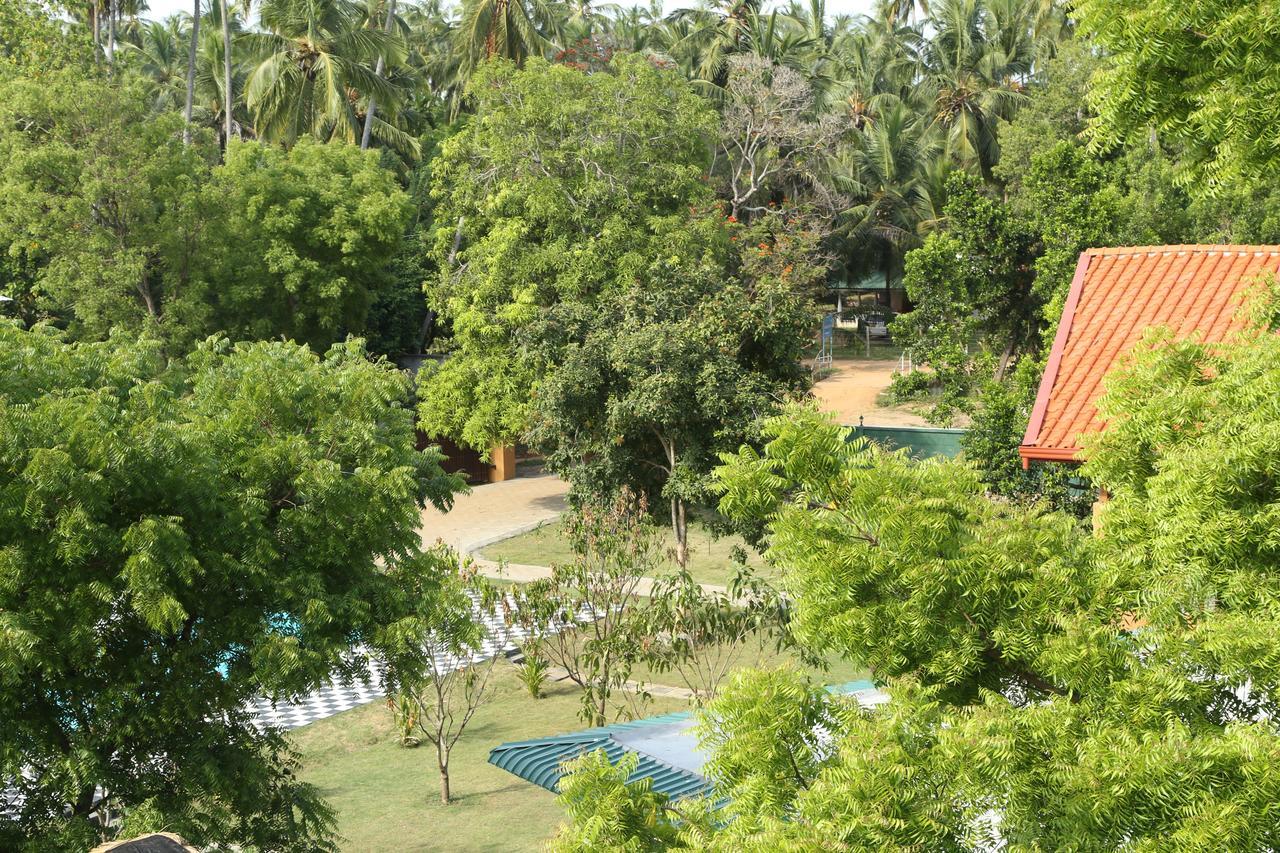 The Grand Yala Hotel Tissamaharama Eksteriør bilde